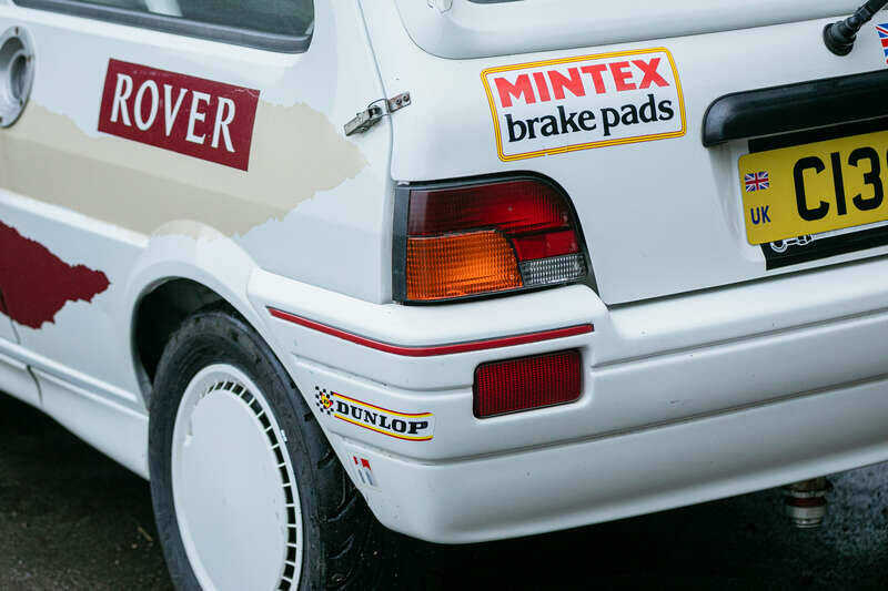 Image 41/50 of Rover Metro GTi 16v (1989)