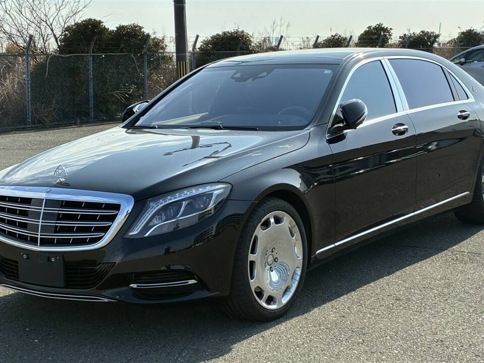 Bild 3/43 von Mercedes-Benz Maybach S 500 (2015)