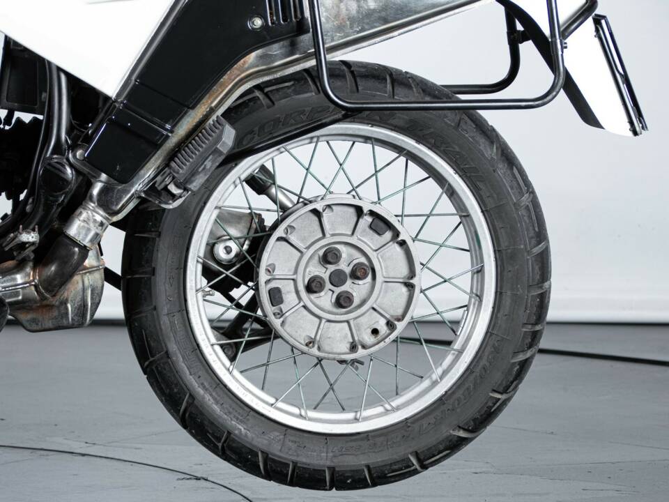 Image 12/50 de BMW R 80 GS (1989)