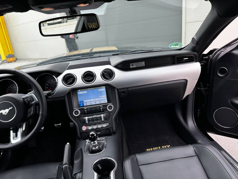 Image 29/44 of Ford Shelby GT/H (2017)