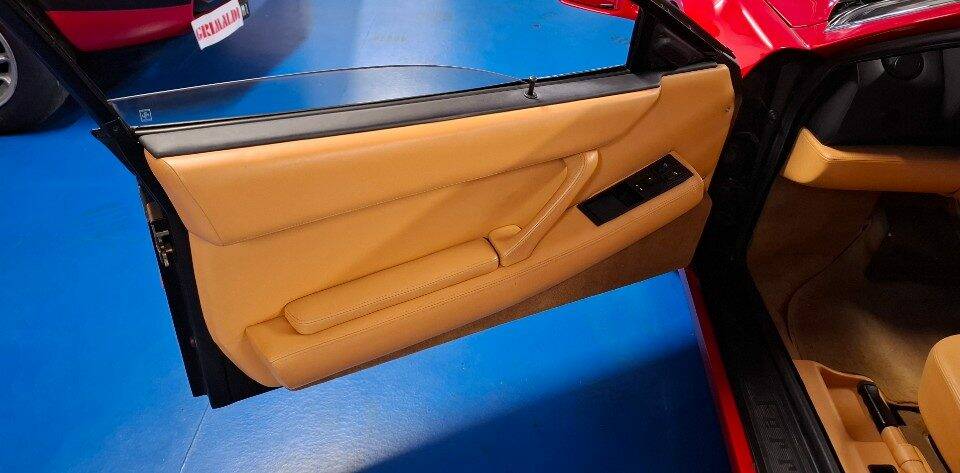 Immagine 25/50 di Ferrari 512 TR (1992)