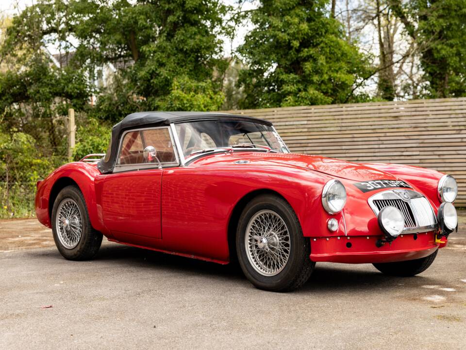 Bild 30/50 von MG MGA 1500 (1956)