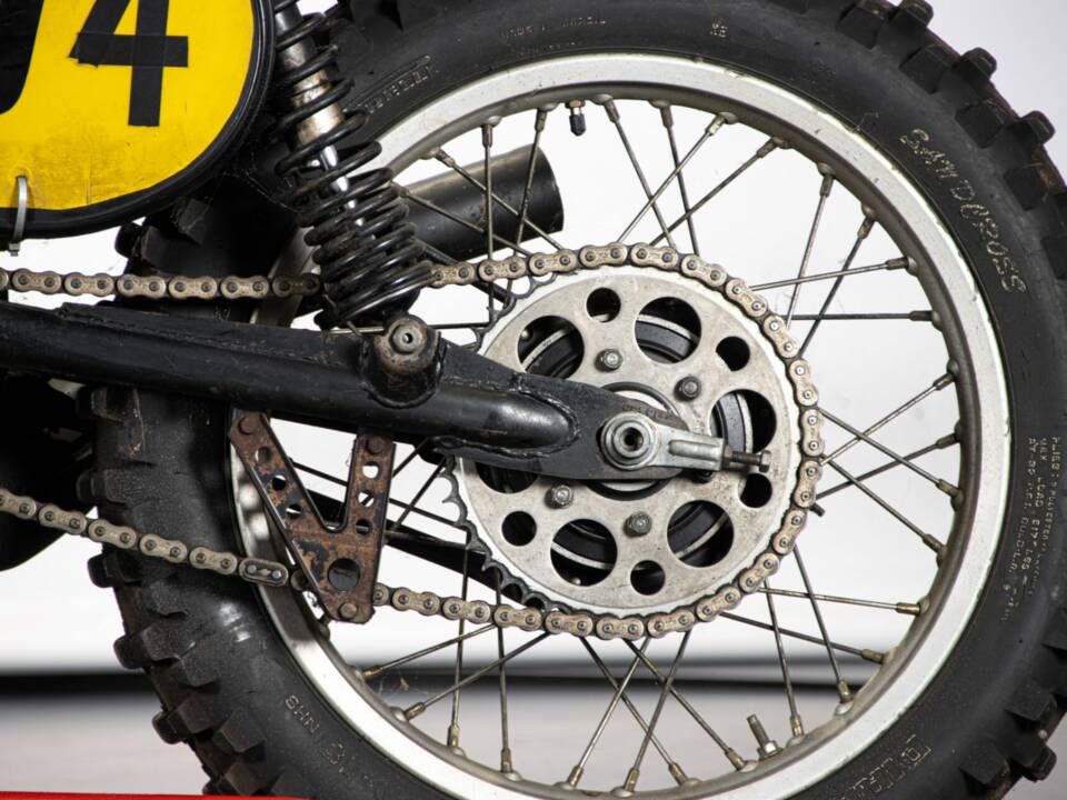 Imagen 16/39 de Kawasaki KX 400 (1975)