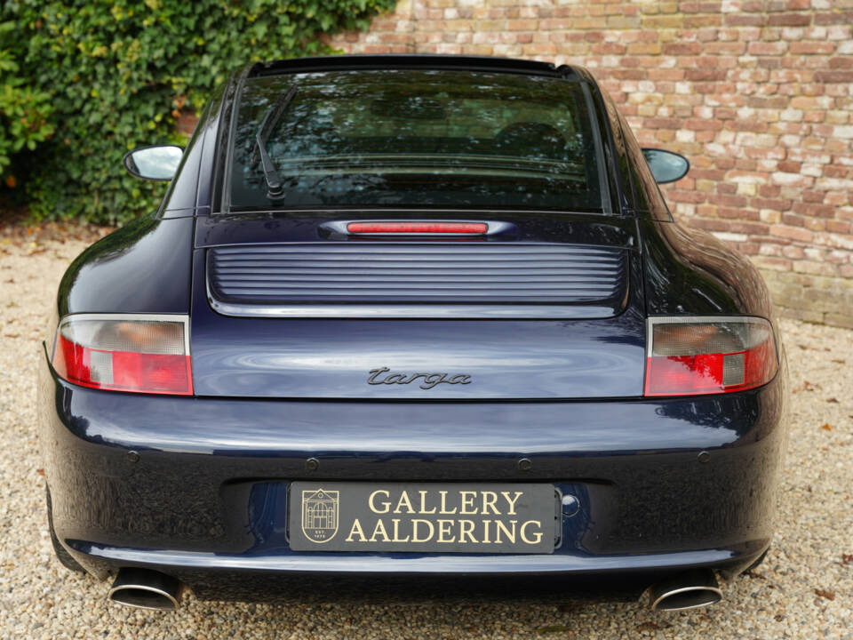 Afbeelding 35/50 van Porsche 911 Carrera (2003)