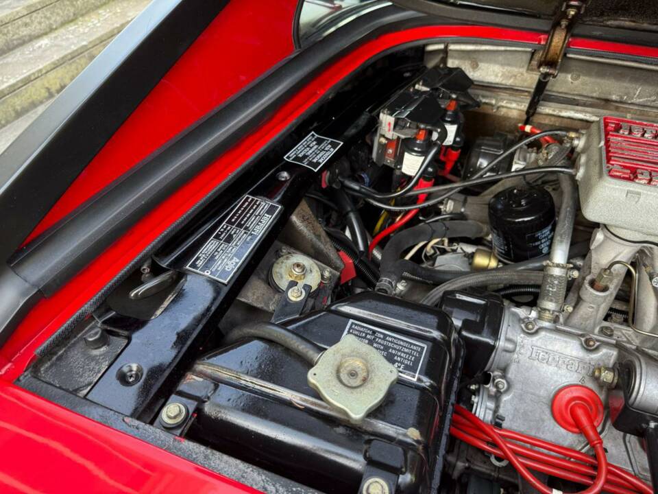 Image 41/50 of Ferrari Mondial 3.2 (1988)