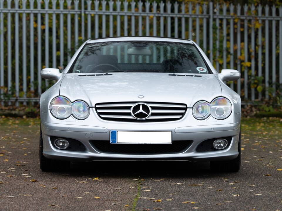 Image 6/41 of Mercedes-Benz SL 350 (2007)