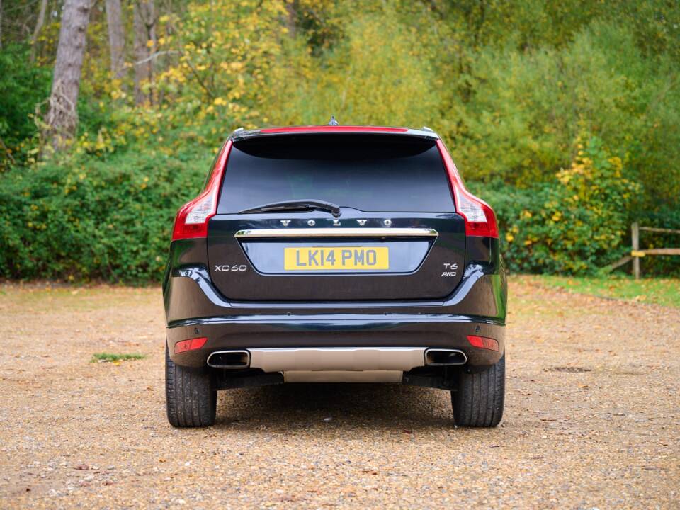Bild 14/50 von Volvo XC60 T6 (2014)