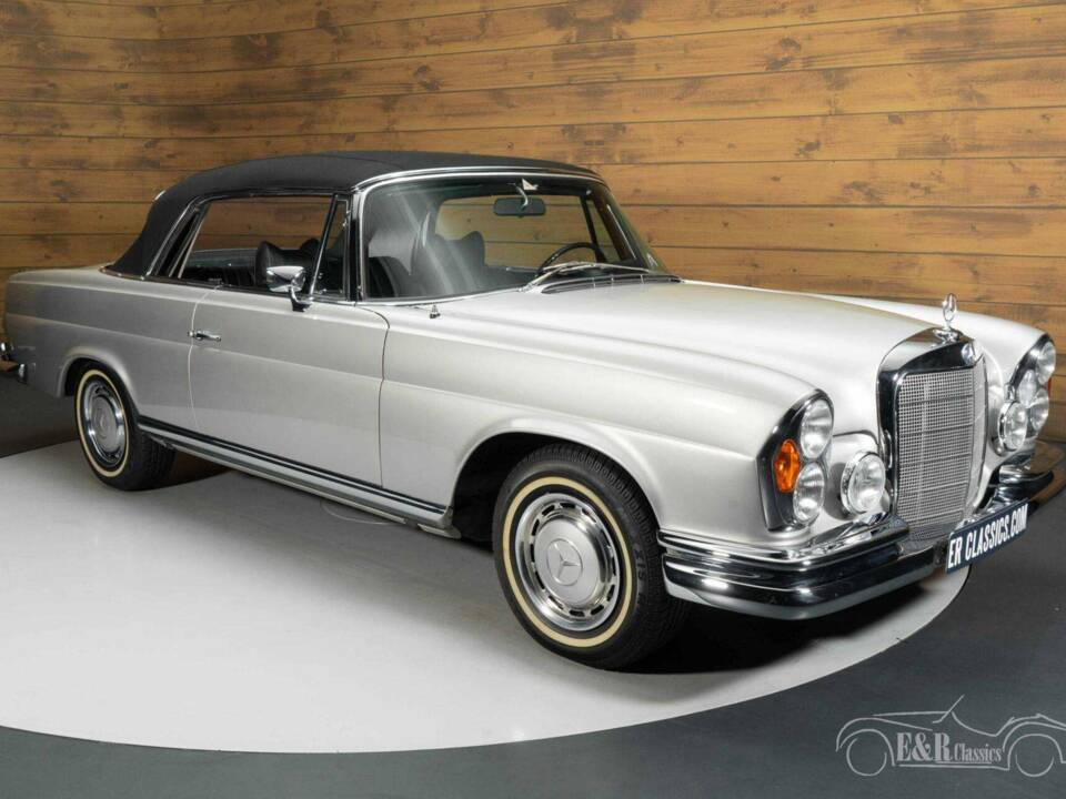Imagen 13/19 de Mercedes-Benz 280 SE (1969)