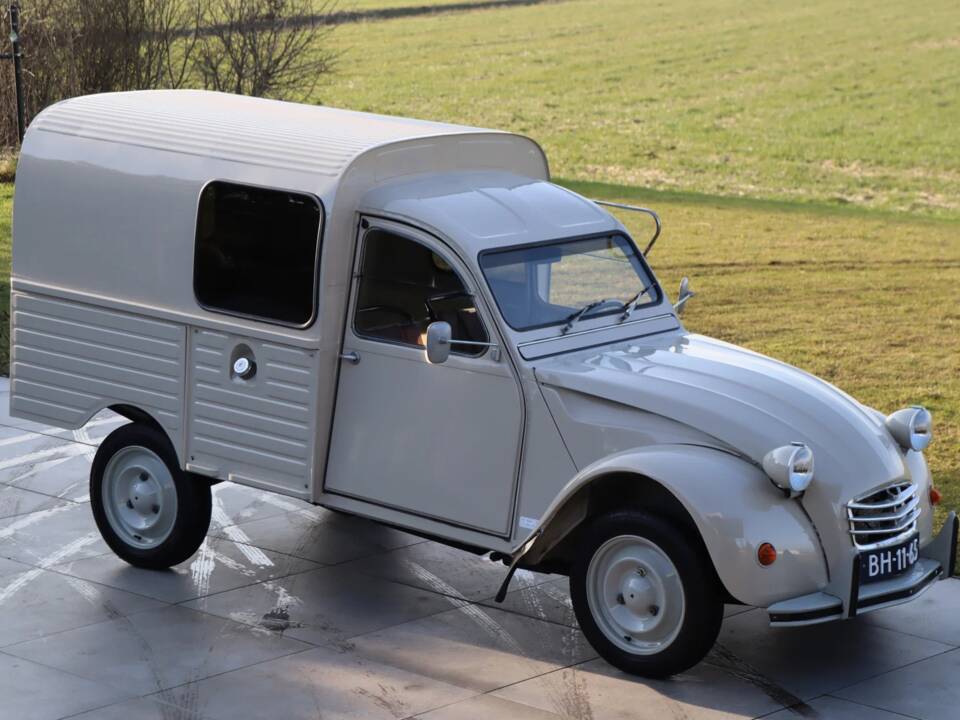 Image 6/52 de Citroën AK 400 (1971)
