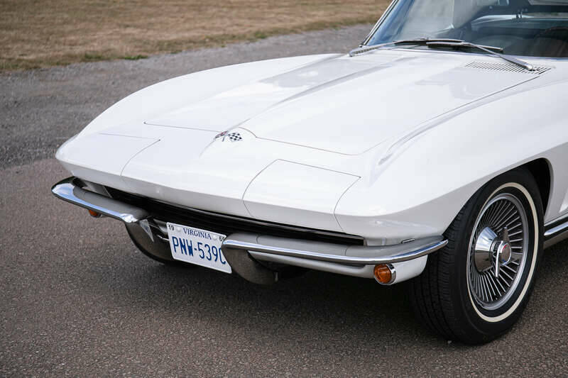 Image 8/50 of Chevrolet Corvette Sting Ray Convertible (1965)