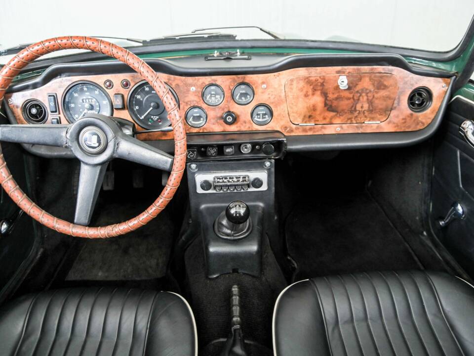 Imagen 7/50 de Triumph TR 5 PI (1968)