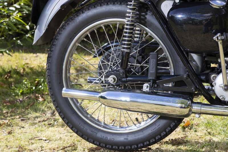 Bild 24/29 von Triumph DUMMY (1956)