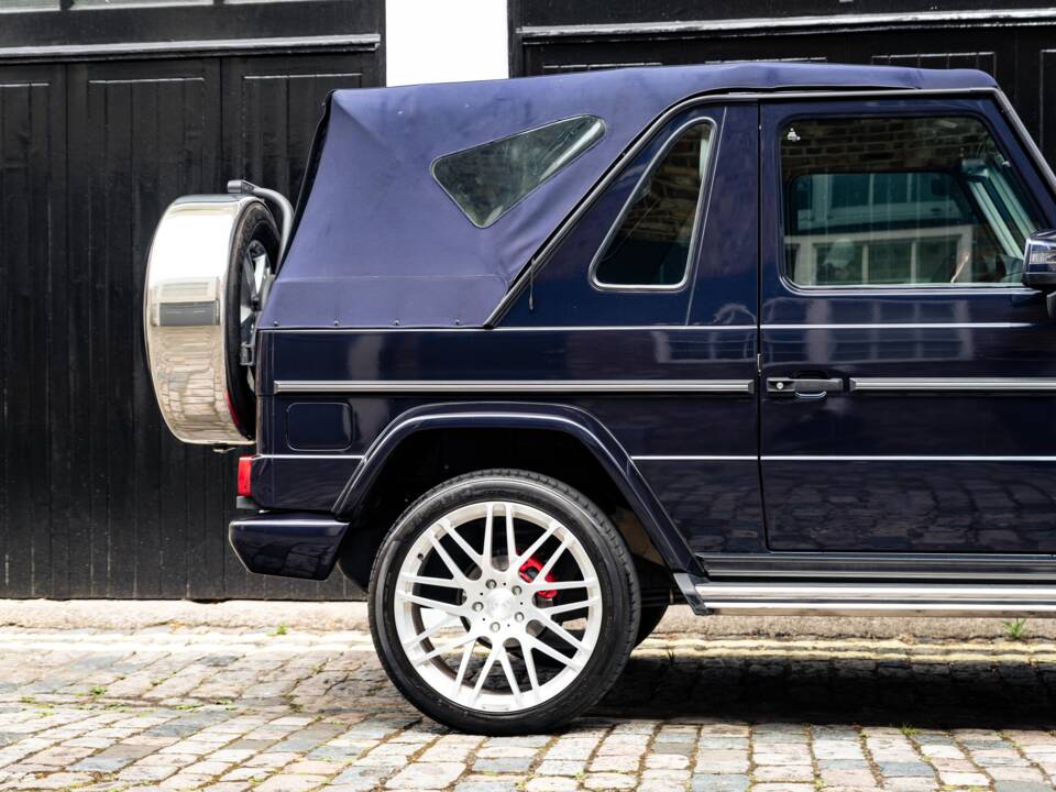 Bild 16/32 von Mercedes-Benz G 400 CDI (lang) (2005)