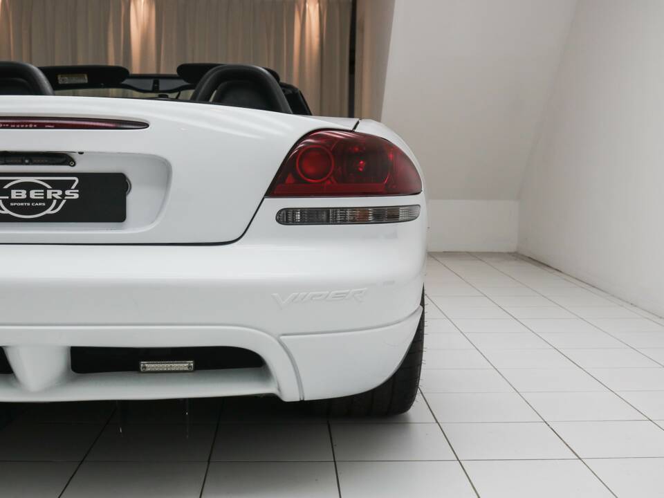 Imagen 12/20 de Dodge Viper SRT10 (2005)