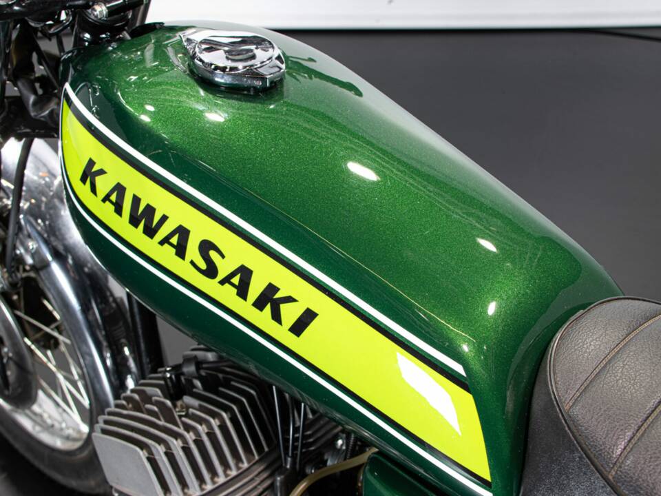 Image 46/50 of Kawasaki DUMMY (1973)