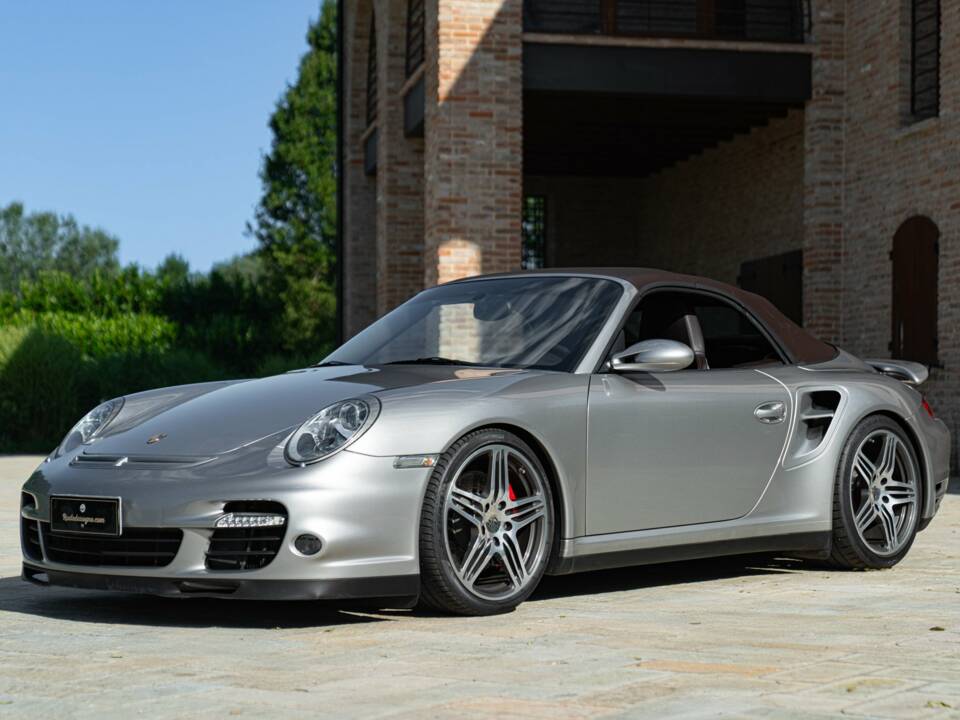Image 2/50 of Porsche 911 Turbo (2008)