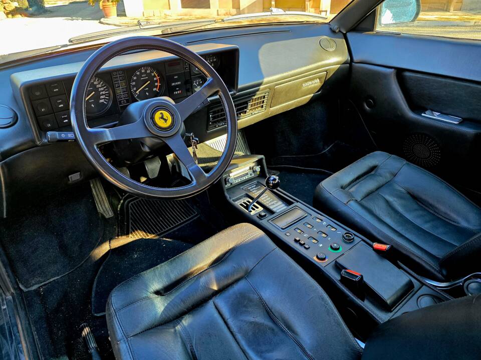 Bild 15/26 von Ferrari Mondial Quattrovalvole (1984)