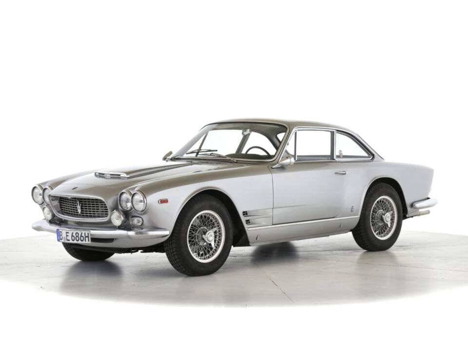 Imagen 4/12 de Maserati 3500 GTI Touring (1963)