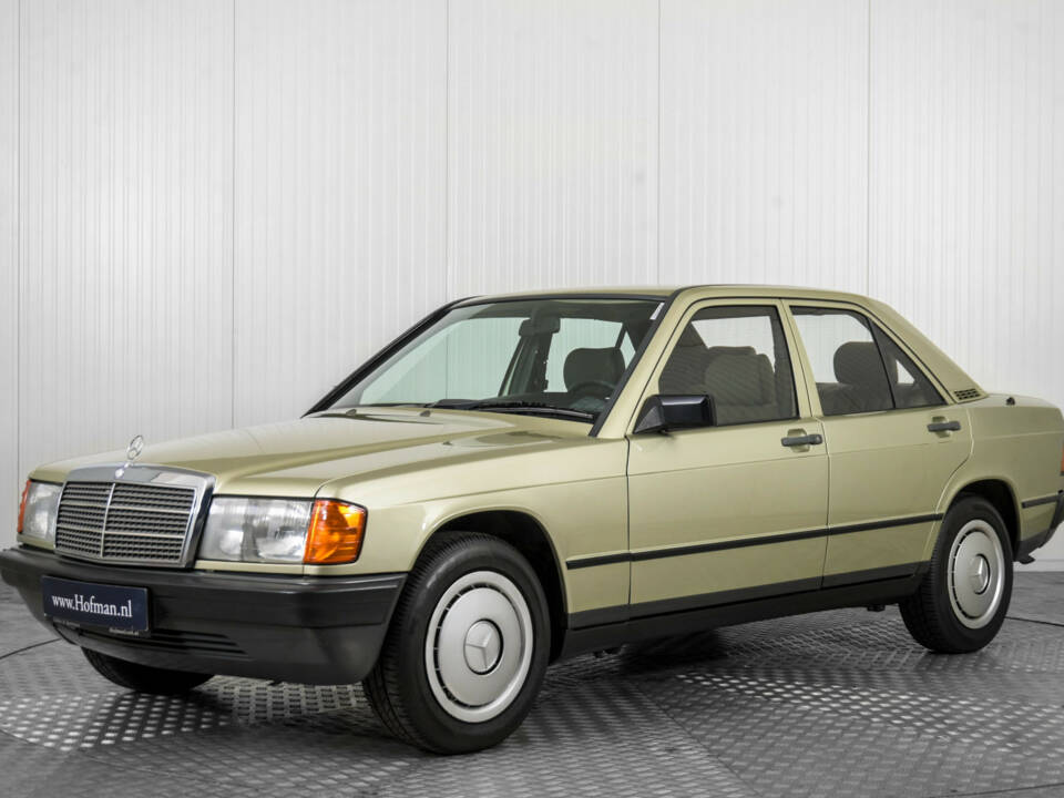 Imagen 1/50 de Mercedes-Benz 190 E (1986)