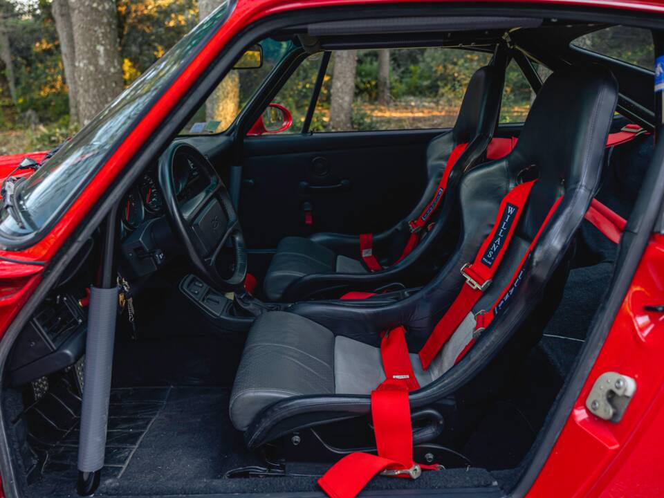 Bild 17/30 von Porsche 911 Carrera RS (1991)