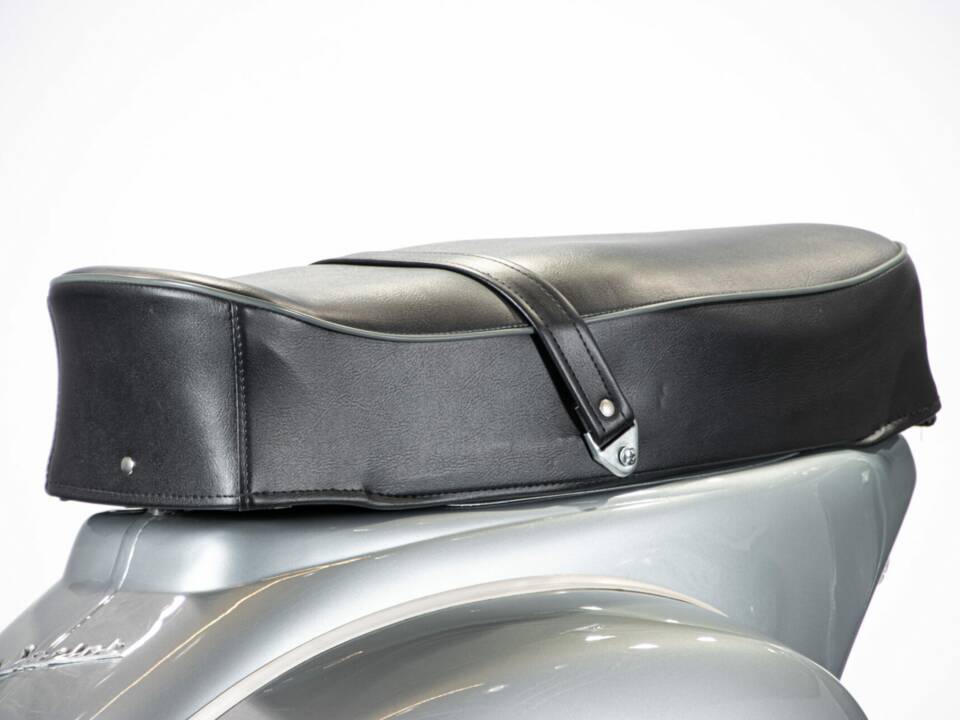 Bild 25/50 von Piaggio Vespa 150 Sprint (1967)