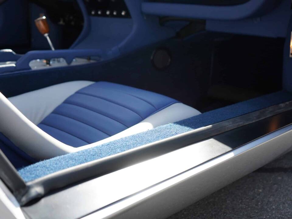 Afbeelding 55/74 van Lamborghini Miura P 400 (1968)