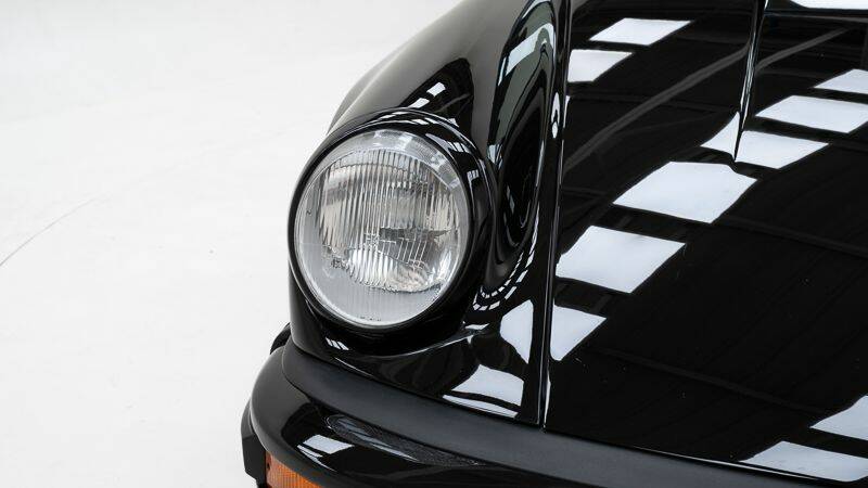 Bild 10/15 von Porsche 911 Turbo 3.3 (1988)