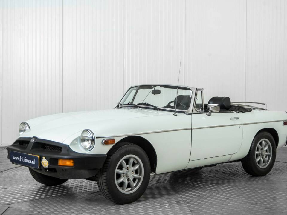 Bild 1/50 von MG MGB (1977)