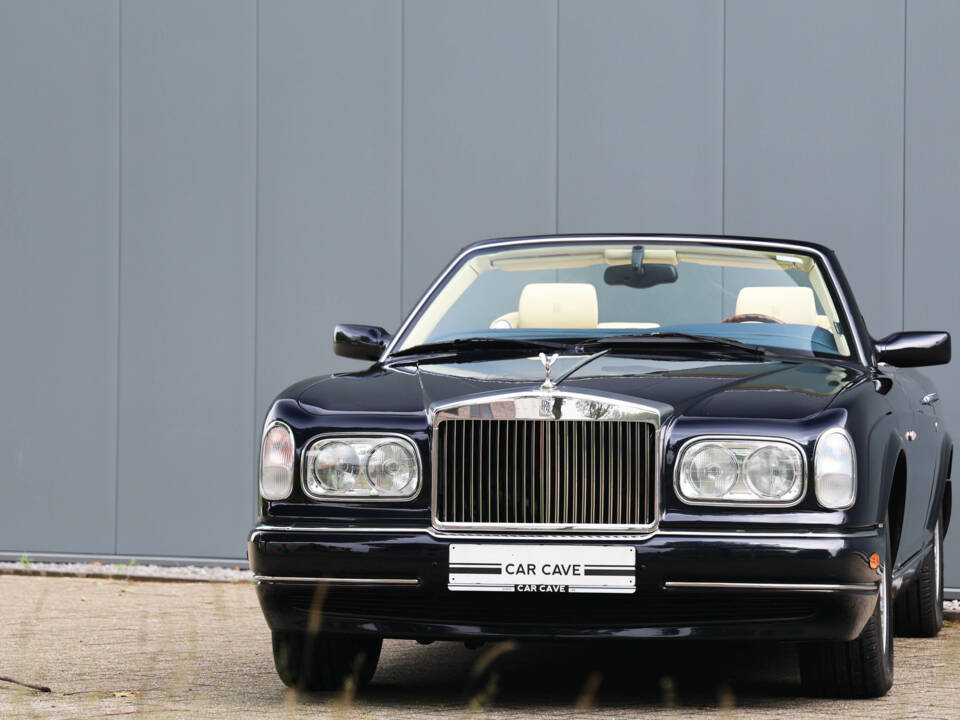 Image 14/52 of Rolls-Royce Corniche V (2000)