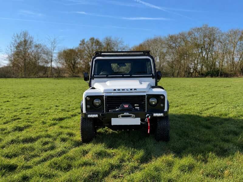 Afbeelding 4/12 van Land Rover Defender 90 (2014)