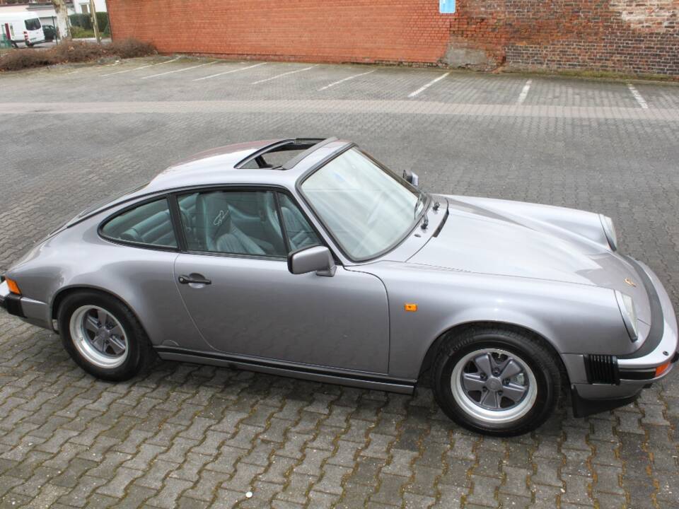 Bild 3/15 von Porsche 911 Carrera 3.2 "#250.000 911" (1987)
