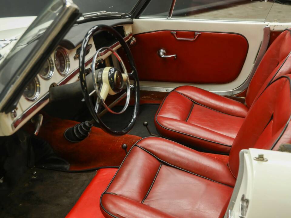 Bild 44/50 von Alfa Romeo Giulietta Spider (1957)