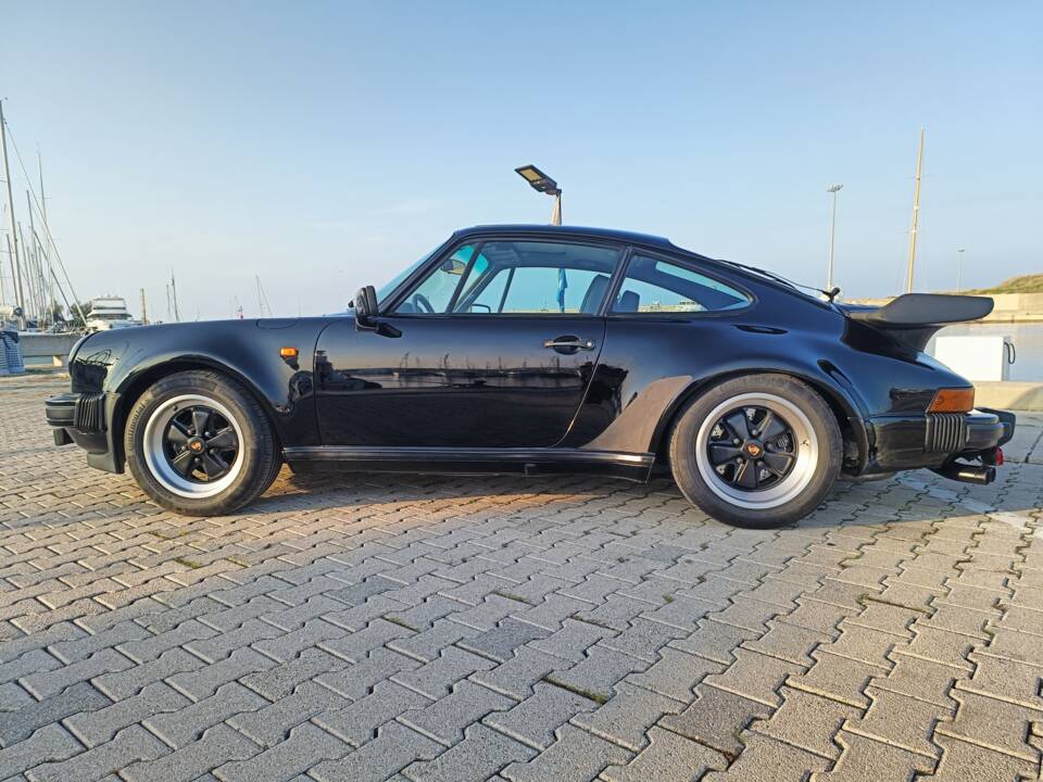 Image 4/49 de Porsche 911 Turbo 3.3 (1981)