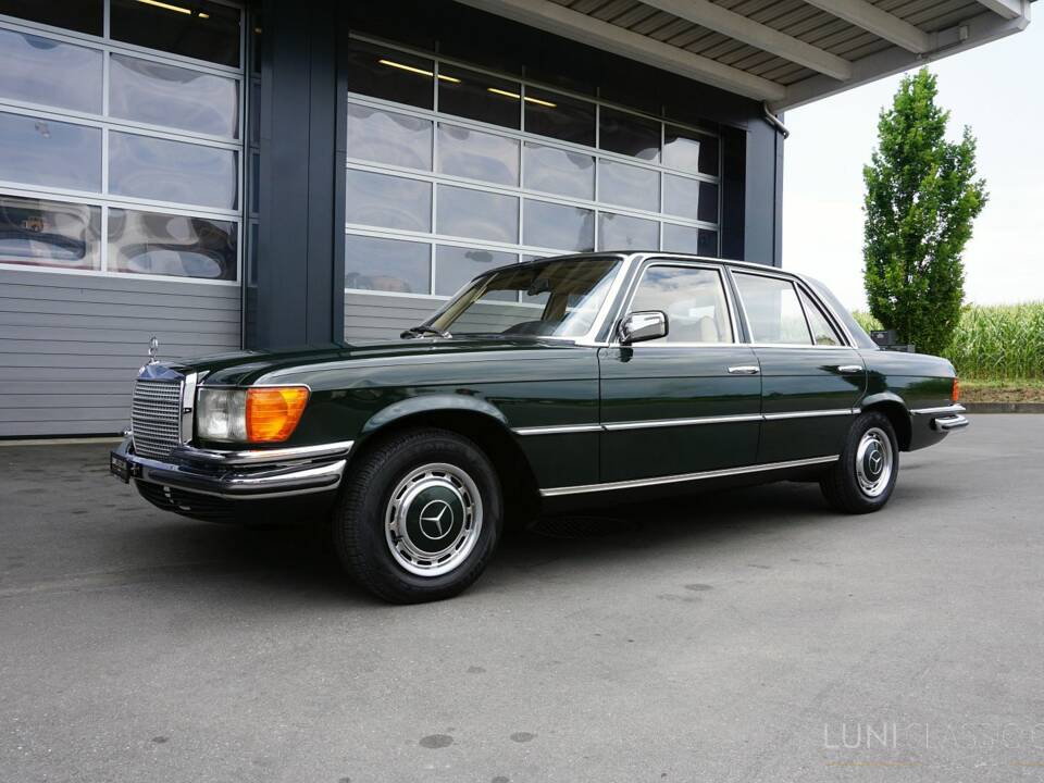 Bild 1/71 von Mercedes-Benz 280 S (1973)
