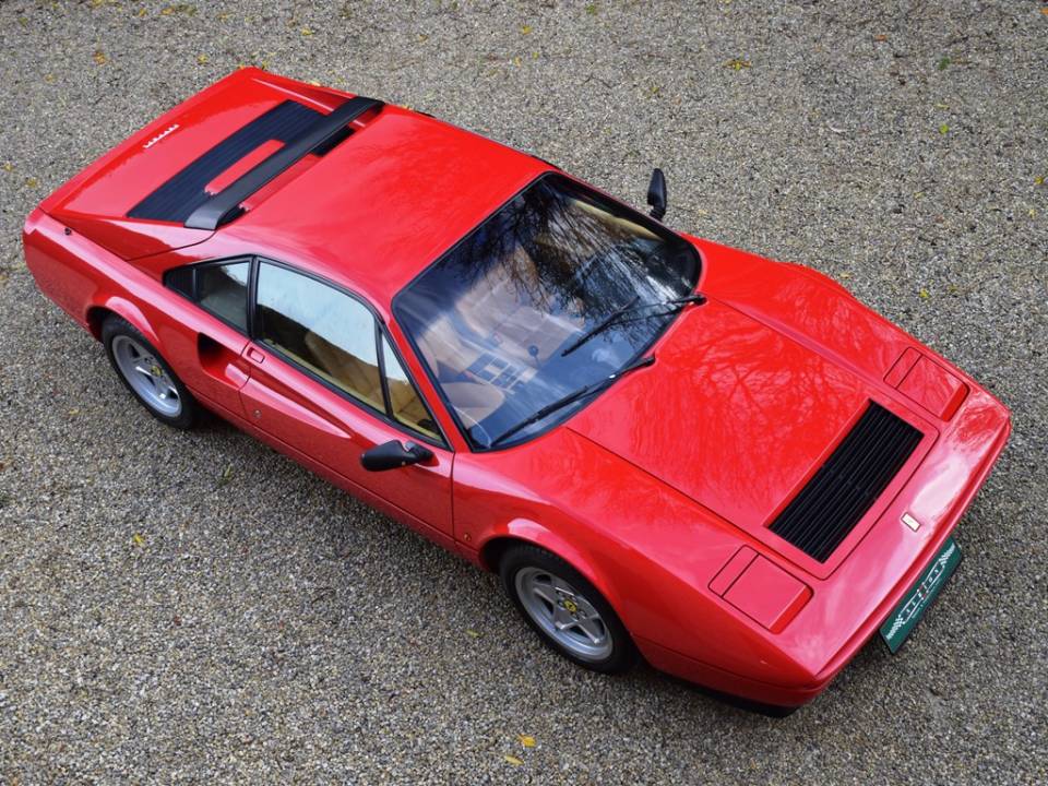 Imagen 9/35 de Ferrari 328 GTB (1986)
