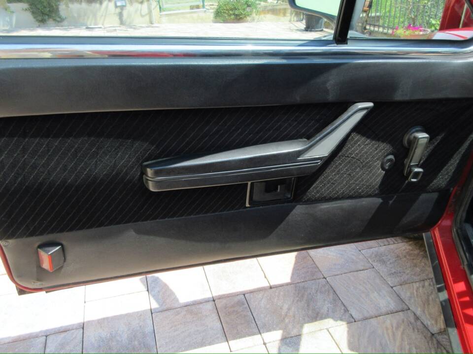 Bild 20/31 von Alfa Romeo GTV 2.0 (1982)
