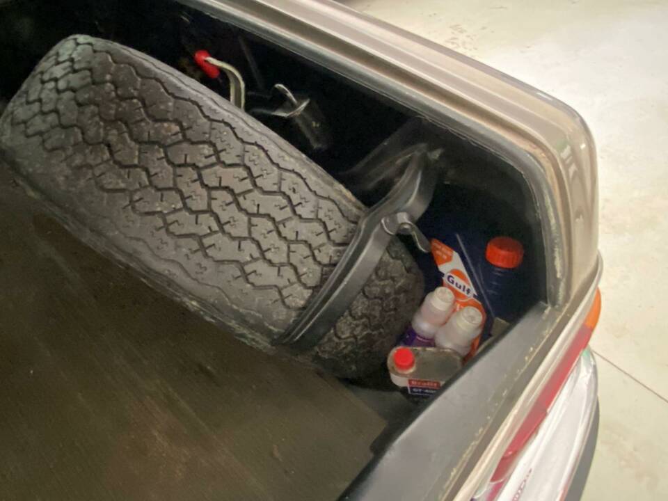 Afbeelding 5/9 van Mercedes-Benz 300 SEL 3.5 (1970)