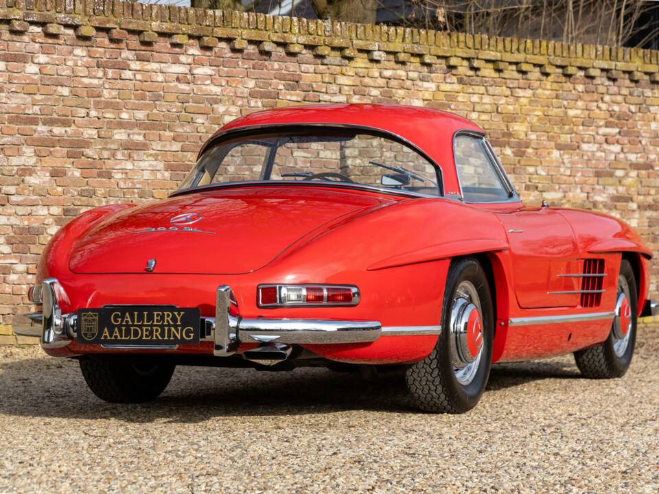 Image 40/50 of Mercedes-Benz 300 SL Roadster (1957)