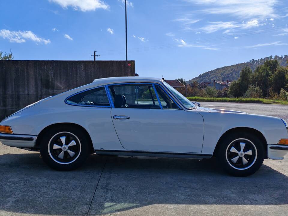 Immagine 16/41 di Porsche 911 2.2 S (1971)
