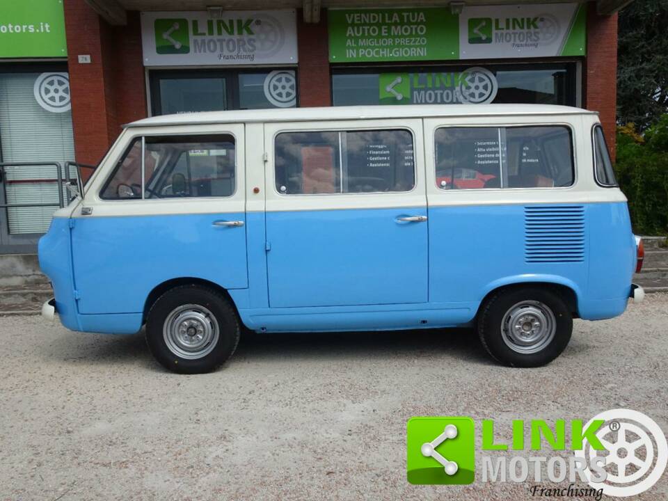 Image 4/10 de FIAT 850 T Coriasco (1966)