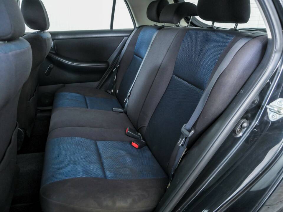 Bild 22/30 von Toyota Corolla 1.6 VVT-i (2005)