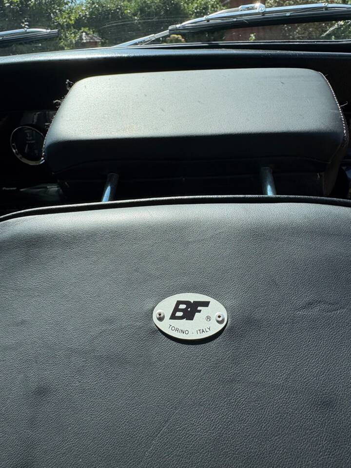 Bild 15/26 von British Leyland Mini Clubman 1275 E (1976)