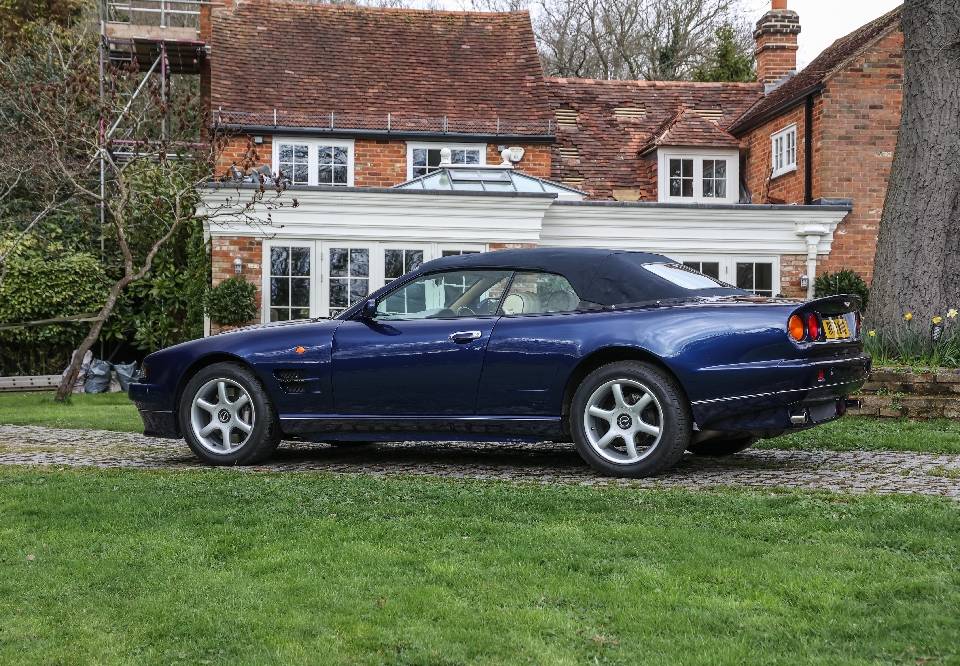 Imagen 4/41 de Aston Martin V8 Volante (1998)