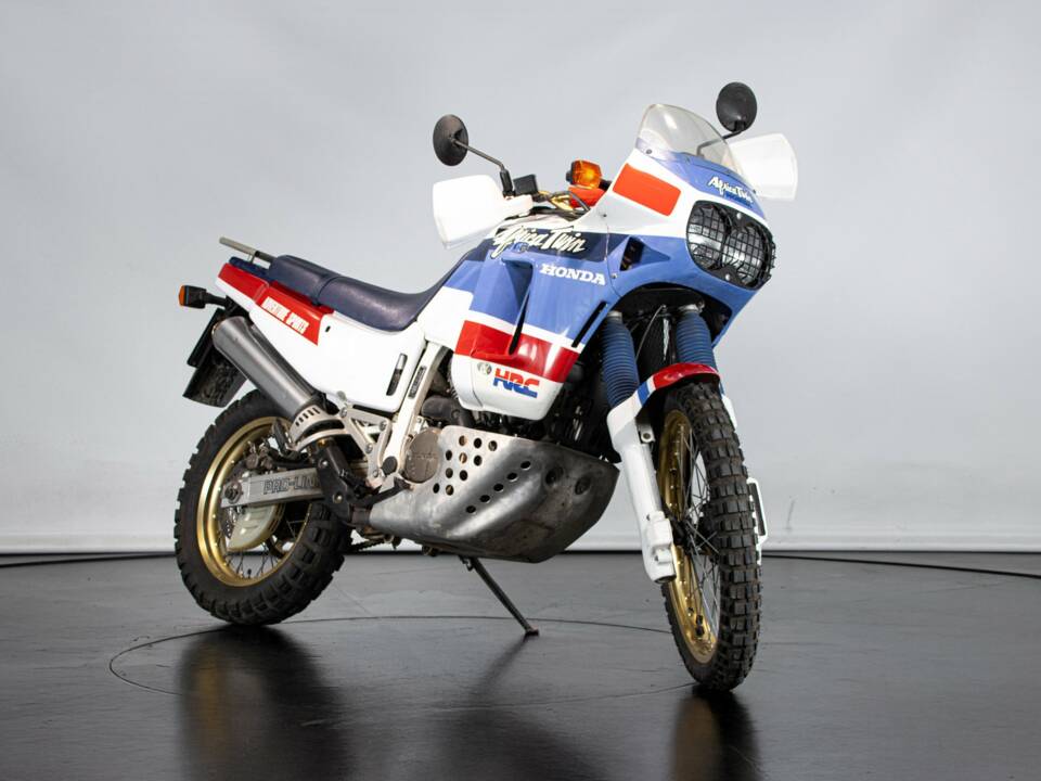 Bild 5/50 von Honda DUMMY (1989)