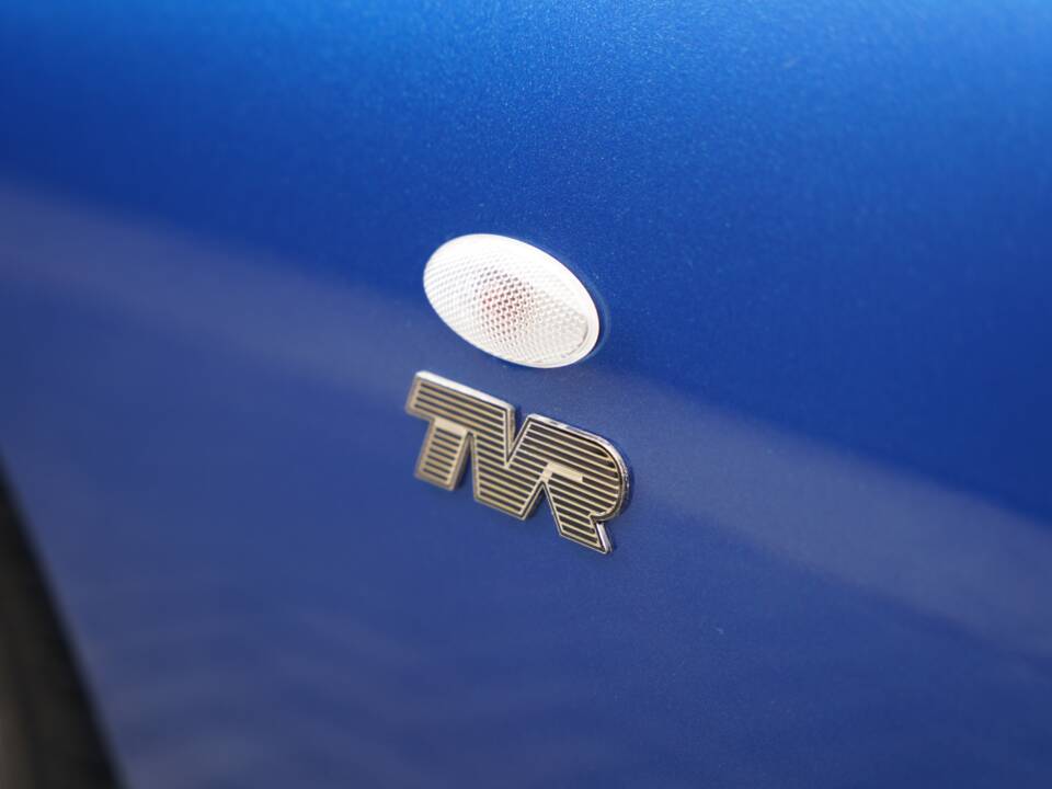 Image 43/50 of TVR Tuscan S (2000)