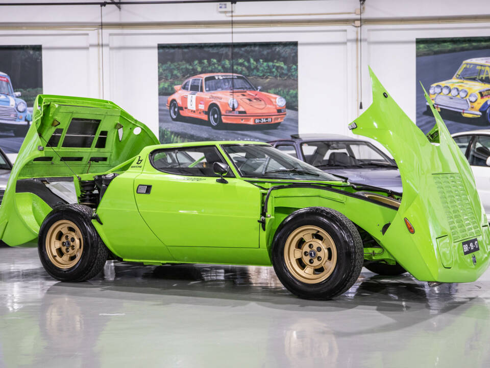 Imagen 4/44 de Lancia Stratos HF Stradale (1974)