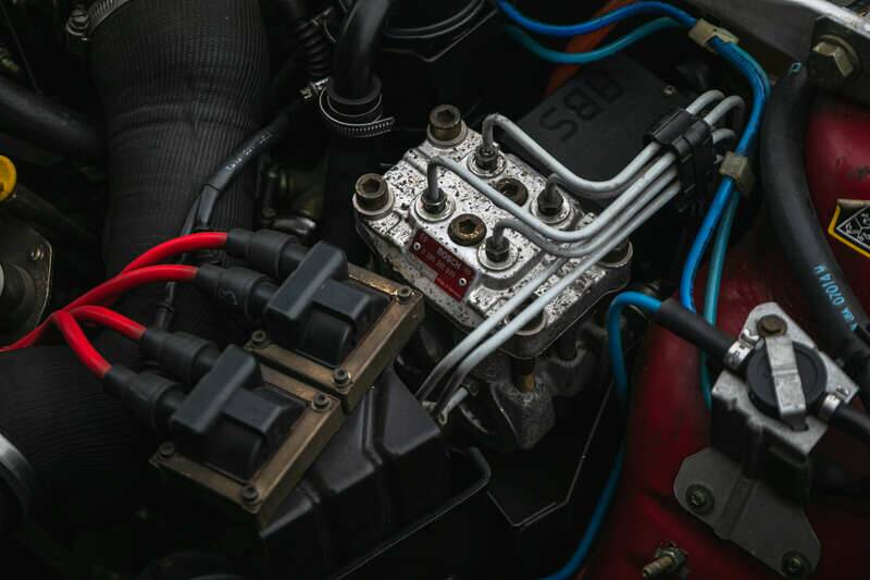 Image 46/50 of Lancia Delta HF Integrale Evoluzione II (1995)
