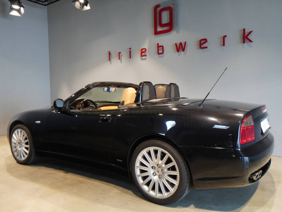 Bild 2/21 von Maserati Spyder 4200 Cambiocorsa (2002)