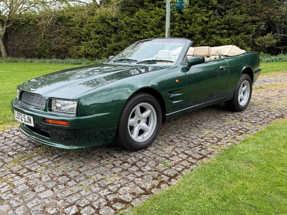 Image 2/30 of Aston Martin Virage Volante (1993)