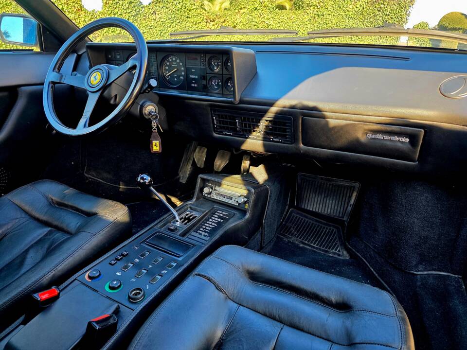 Bild 22/26 von Ferrari Mondial Quattrovalvole (1984)
